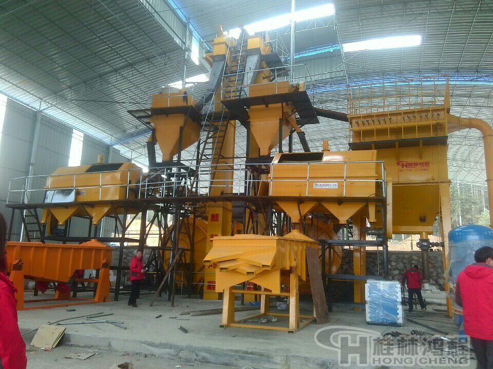石英砂磨機(jī)，石英砂自磨機(jī)，磨粉機(jī)，制砂機(jī)