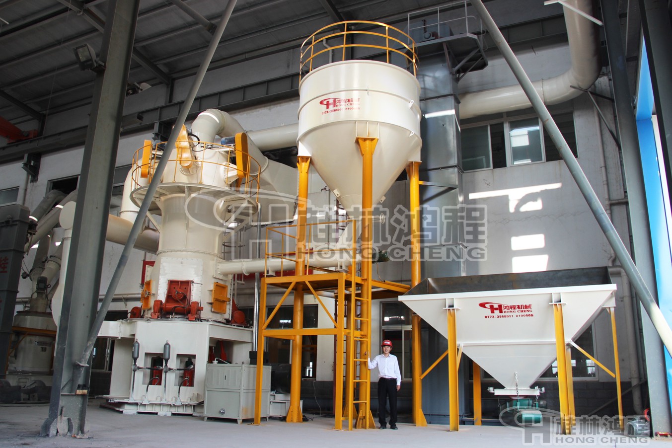 桂林鴻程新型磨粉設(shè)備，方解石超細(xì)粉立磨機(jī)，立磨，80-2500目方解石粉超細(xì)立磨粉機(jī)：HLMX系列超細(xì)立式磨粉機(jī)