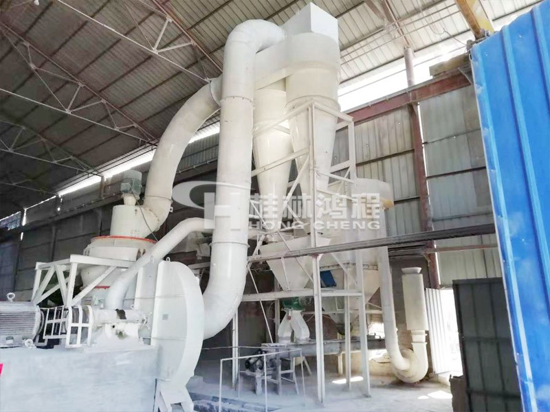 HCQ1500重鈣雷蒙磨新疆某造紙廠生產(chǎn)車間
