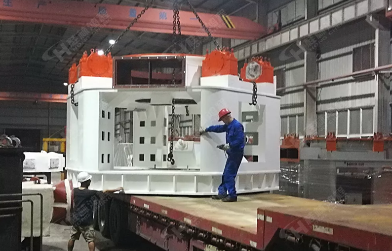 桂林鴻程磨粉機(jī)安裝工人五一堅(jiān)守崗位，保證客戶磨粉生產(chǎn)線按計(jì)劃投產(chǎn)